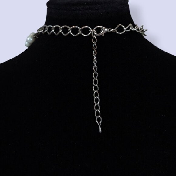 (2/$20) 3-Strand Faux Pearl Bauble Statement Necklace - Picture 4 of 5